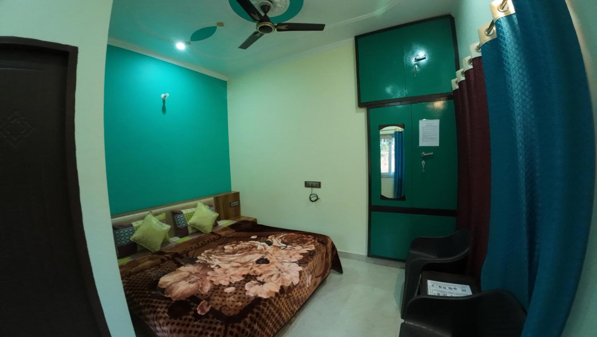 Rudransh Home Stay Rishikesh Ngoại thất bức ảnh